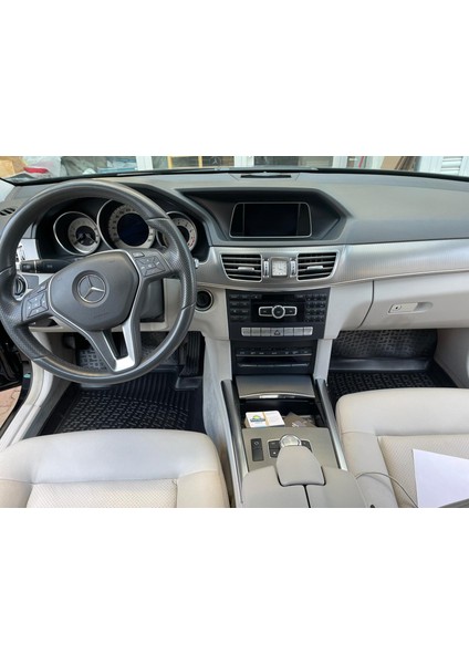 Mercedes E-Serisi W212 3D Siyah Havuzlu Paspas 2009 ve 2016