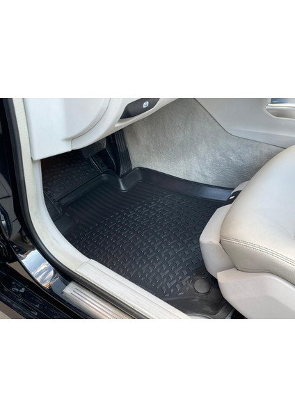 Mercedes E-Serisi W212 3D Siyah Havuzlu Paspas 2009 ve 2016