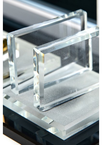 Kristal Cam Masaüstü Isimlik indirimleri