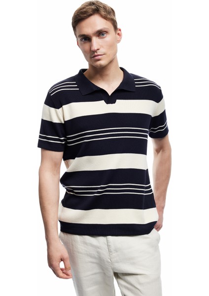 Yeni Sezon Çizgili Kısa Kollu Regular Fit Polo Yaka Triko Tişört fiyatları