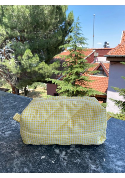 Sarı Pötikareli Makyaj Çantası