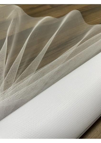 25 Metrelik Tül, 70CM En, Hafif ve Şık Dekorasyon Malzemesi