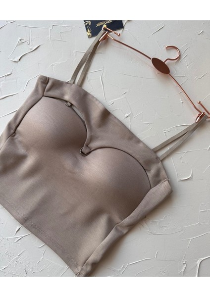 Chole Ithal Pamuklu Göğsü Cut-Out Halka Kaplı Detaylı Ince Askılı Ultra Rahat Büstiyer modelleri
