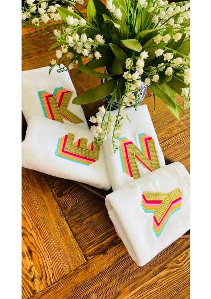 Kişiye Özel M Harfi Beyaz El Havlusu, Şık ve Kullanışlı, Tek Adet modelleri