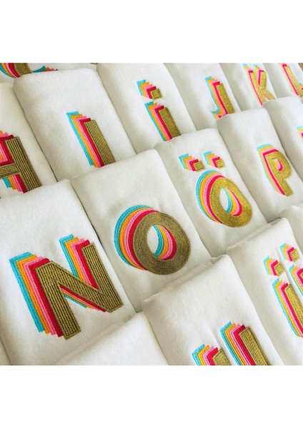 Kişiye Özel M Harfi Beyaz El Havlusu, Şık ve Kullanışlı, Tek Adet indirimleri