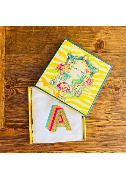 Kişiye Özel M Harfi Beyaz El Havlusu, Şık ve Kullanışlı, Tek Adet