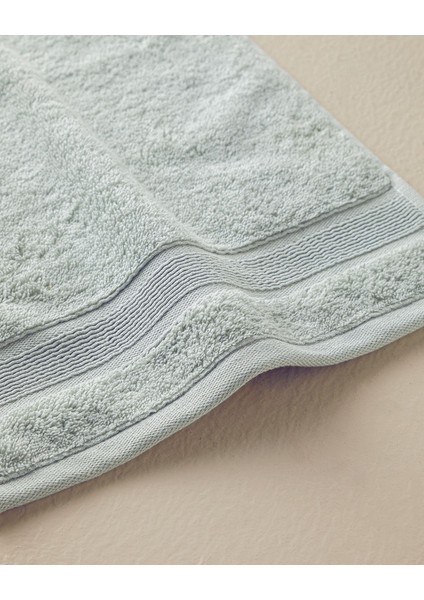 Yumuşak Pamuklu El Havlusu, Canlı Su Yeşili Renk Seçeneğiyle Konfor Sağlar modelleri