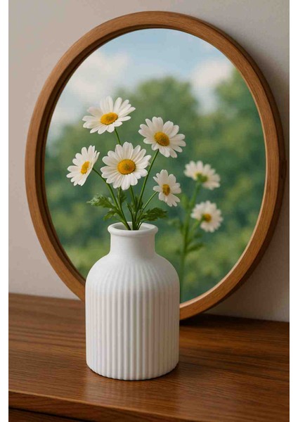 Minimal Beyaz Dekoratif Vazo – Modern Çizgili Tasarım modelleri