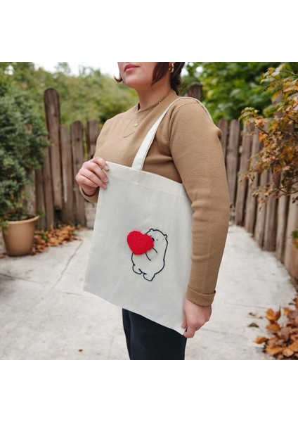 - El Yapımı Kalpli Ayıcık Figürlü Punch Bez Çanta – Siyah Ayıcık Ve Kırmızı Kalp Desenli modelleri