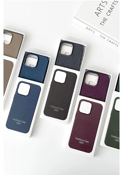 iPhone 15 Pro Max Kılıf Karen Magsafe Kapak - Kahverengi - TOA2120-5683 indirimleri