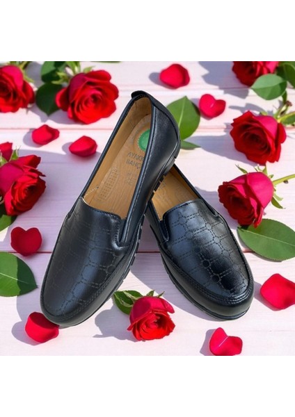 Kadın Topuk Dikenine Özel Ortopedik Düz Deri Taban Anne Ayakkabısı fiyatları