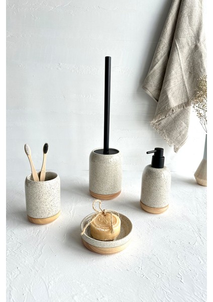 Bej Renkli 4'lü Banyo Seti, Şık ve Kullanışlı Ev Dekoru.