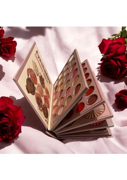 Makyaj Kitabı 5'li Palet Seti – Göz Farı, Ruj, Highlighter, Allık, fiyatları