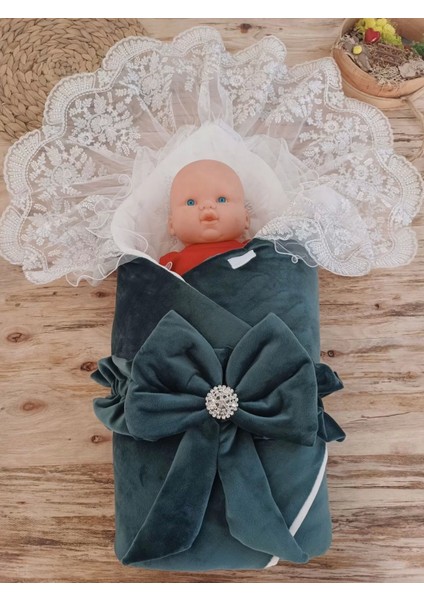 Yenidoğan Saray Kadife Taç Nakışlı Inci Fiyonklu Dantel Duvak Trilüks Kundak Bebek Battaniye Yeşil fiyatları