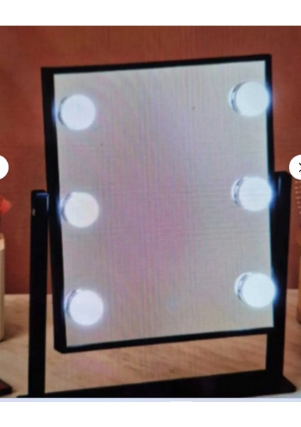 Kulis ve Makyaj Aynası Makyaj Masası Led'li Kulis Makyaj Aynası 3 Farklı LED Rengiylefuntex fiyatları