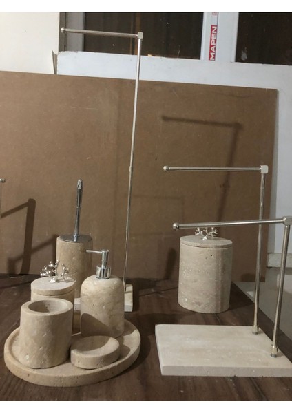 Ekru Traverten 9'lu Banyo Seti, Şıklık ve Fonksiyonellik Bir Arada