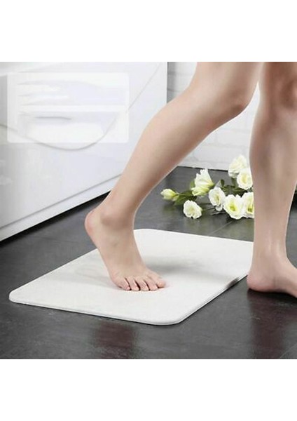 Emici Banyo ve Lavabo Paspası, Kırık Beyaz, Yumuşak ve Pratik Kullanım modelleri