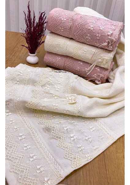 50X90 4'lü Pamuklu Kadife Güpürlü Fiyonklu Desenli Havlu Bej modelleri