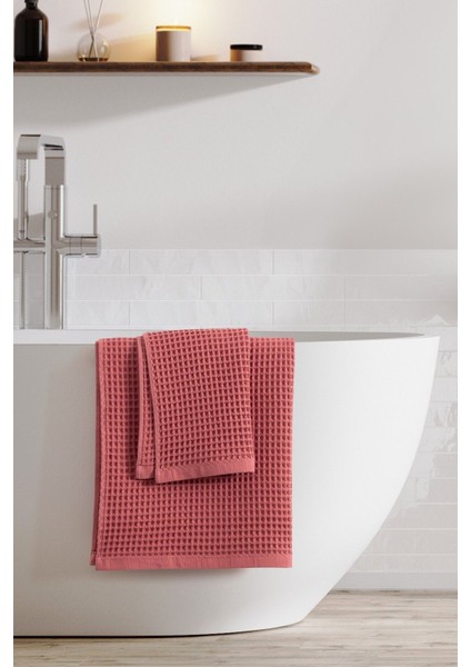 2'li Kiremit Renk Waffle Banyo Havlusu, Yumuşak ve Yüksek Su Emiciliğiyle Konfor Sağlar fiyatları
