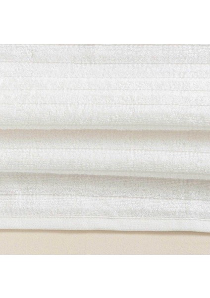 Yumuşak ve Hafif 70X140 cm Beyaz Banyo Havlusu, Konfor ve Şıklık Sunar fırsatları