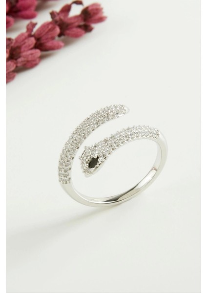 Xuping Yılan Zirkon Taşlı Lüks Çelik Yüzük