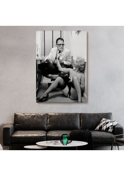 Arthur Miller ve Marilyn Monroe Cesur Pozu Dekoratif Kanvas Tablo, Duvar Dekoru 6063 modelleri
