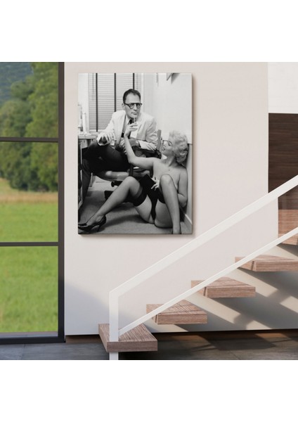 Arthur Miller ve Marilyn Monroe Cesur Pozu Dekoratif Kanvas Tablo, Duvar Dekoru 6063 indirimleri