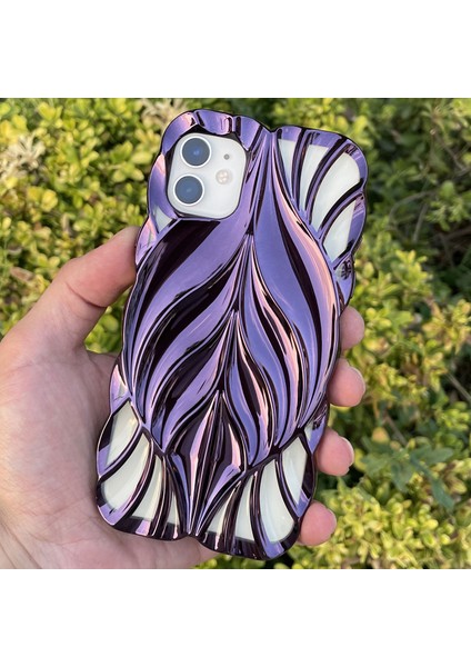 iPhone 11 Kılıf Yaprak Desenli Parlak Darbe Önleyici Silikon Kapak