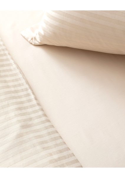 Elicia Süper King Size Çizgili Saten Nevresim Takımı - Gold fırsatları
