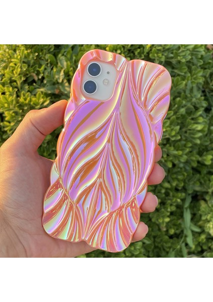 iPhone 11 Kılıf Yaprak Desenli Hologramlı Parlak Darbe Önleyici Silikon Kapak