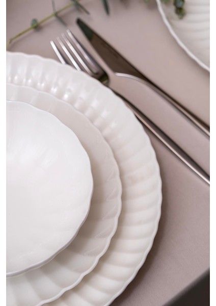 Beyaz 27 Parça 6 Kişilik Yemek Seti, Şık ve Dayanıklı Tasarım modelleri