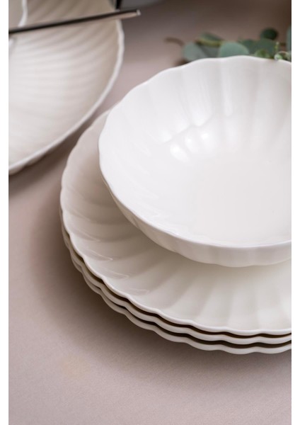 Beyaz 27 Parça 6 Kişilik Yemek Seti, Şık ve Dayanıklı Tasarım fırsatları