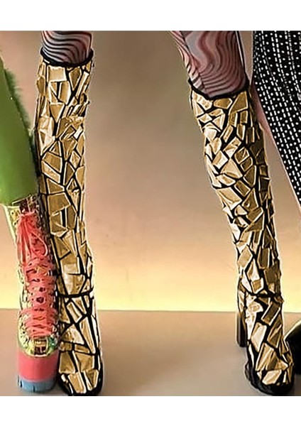 Yeşil Akışkan Akrilik 5'li Küpe Deliği Yapışkanlı Aksesuar Modeli fiyatları