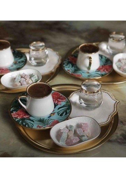 Altın Renkli 6'lı Yuvarlak Servis ve Sunum Tepsisi, Şık ve Kullanışlı Tasarım fırsatları