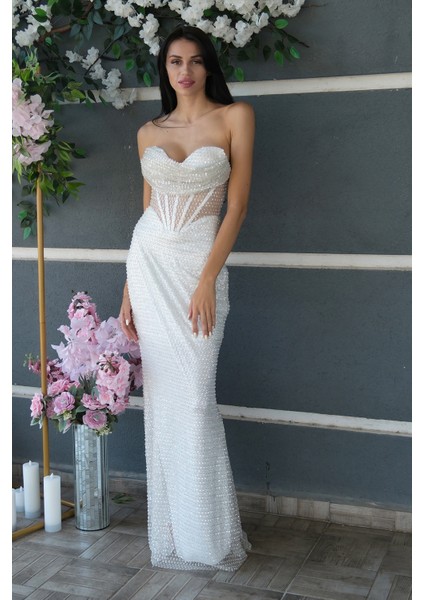Beyaz Pul Taş Işlemeli Straplez Balık Abiye 9705304.15