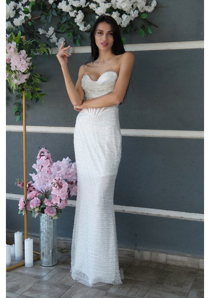 Beyaz Pul Taş Işlemeli Straplez Balık Abiye 9705304.15 modelleri