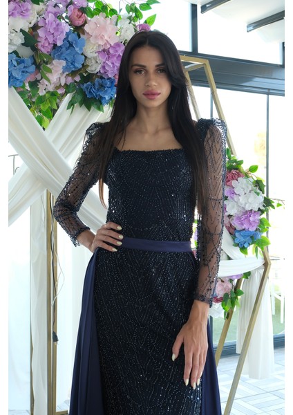 Lacivert Boncuk Işlemeli Tül Kol Detaylı Uzun Abiye 9705463.02