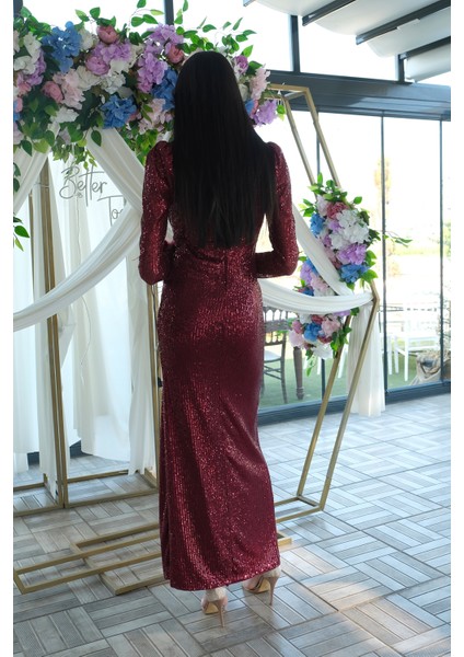 Bordo Kruvaze Yaka Kol Ucu Tüylü Pul Payet Abiye 9705182.04 modelleri