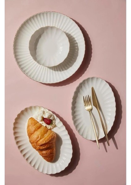 Şık ve Zarif Krem Renkli 52 Parça Porselen Yemek Takımı, Kalite ve Estetik Bir Arada