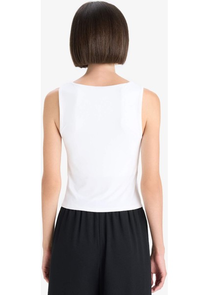 Slim Fit Dar Kesim Basic Düz Kare Yaka Atlet C2622AX25AU