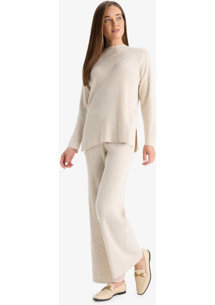 Regular Fit Düz Paça Pantolon D6912AX25WN indirimleri