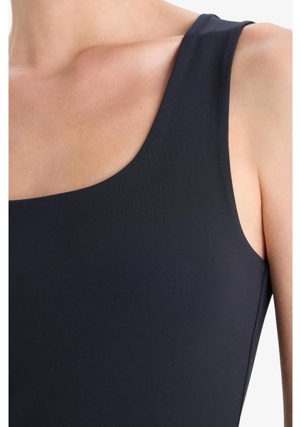 Slim Fit Dar Kesim Basic Düz Kare Yaka Atlet C2622AX25AU indirimleri