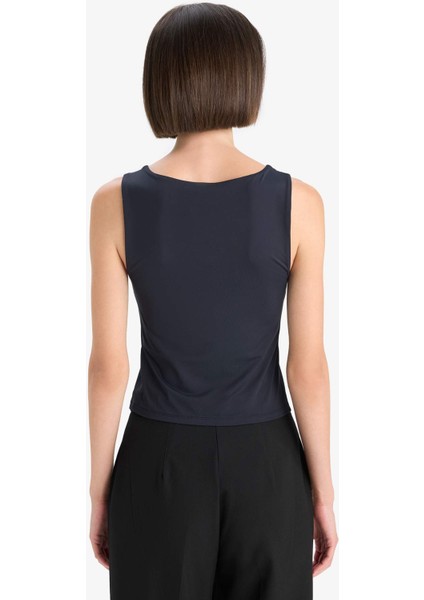 Slim Fit Dar Kesim Basic Düz Kare Yaka Atlet C2622AX25AU