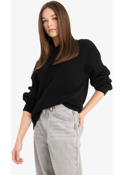 Regular Fit Bisiklet Yaka Selanik Kumaş Basic Düz Triko Kazak H6905AZ25WN fırsatları