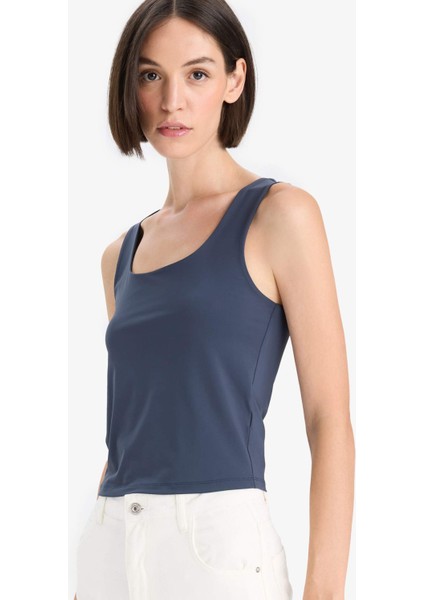 Slim Fit Dar Kesim Basic Düz Kare Yaka Atlet C2622AX25AU