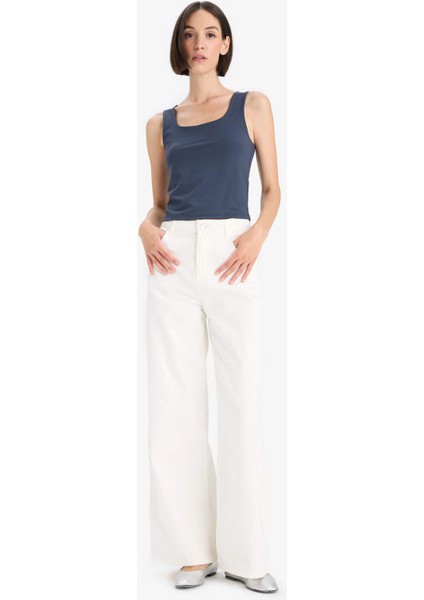 Slim Fit Dar Kesim Basic Düz Kare Yaka Atlet C2622AX25AU fiyatları