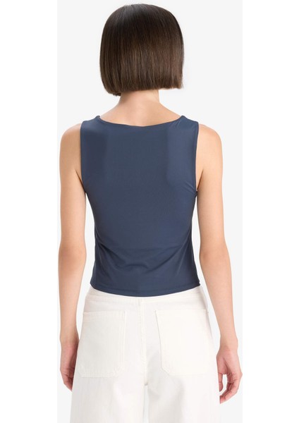 Slim Fit Dar Kesim Basic Düz Kare Yaka Atlet C2622AX25AU