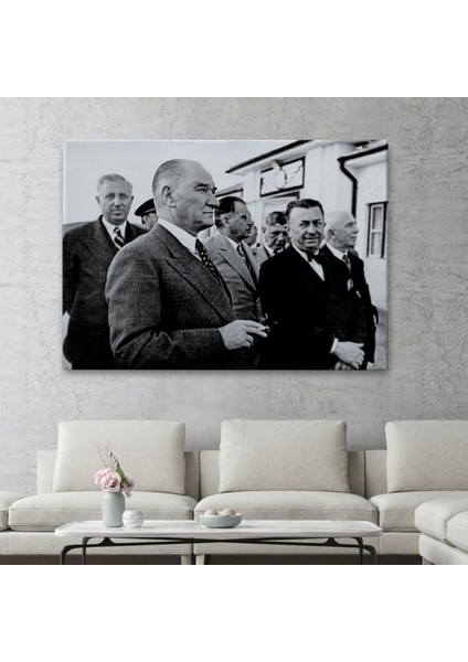 Kemal Atatürk'e Bakan Şükrü Kaya Dekoratif Kanvas Tablo, Duvar Dekoru 6637 fiyatları
