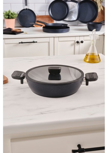 26 cm Siyah Tencere, Karnıyarık ve Pilav Için Şık ve Dayanıklı Seçenek