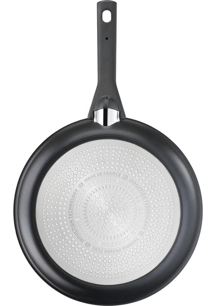 Titanyum 6x Excellence 30 cm Indüksiyon Tabanlı Siyah Tava modelleri